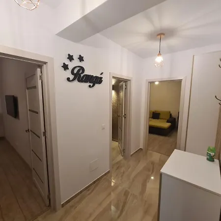 Ranga Apartments-family